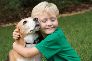 kid_with_dog